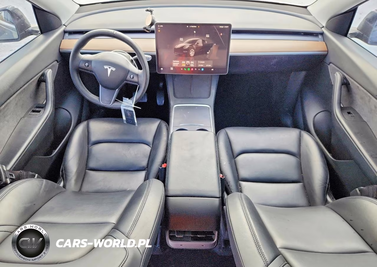 2022 Tesla Model Y VIN:7SAYGDEE9NF425416 - 8
