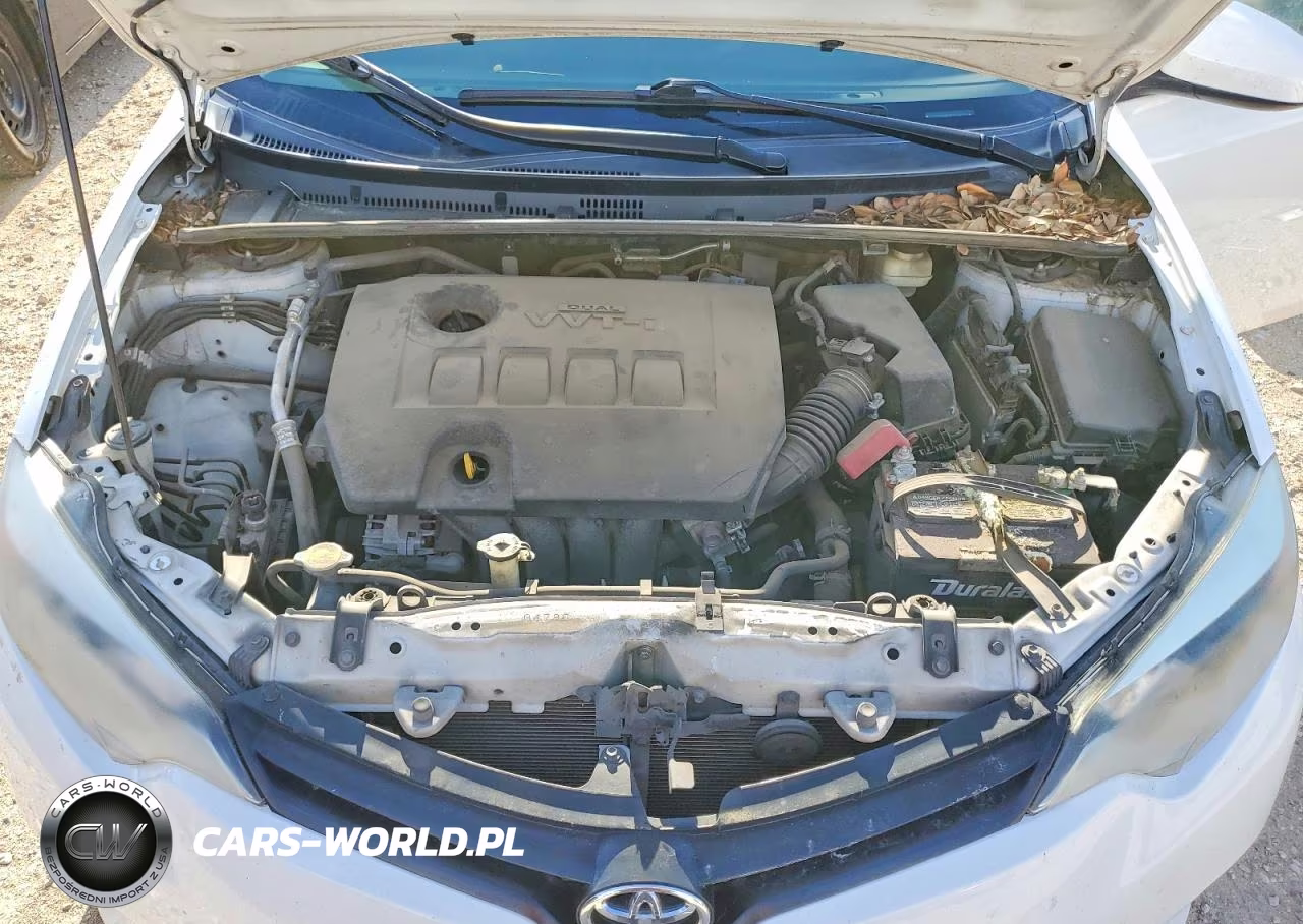 2015 Toyota Corolla L VIN:5YFBURHE0FP330298 - 11