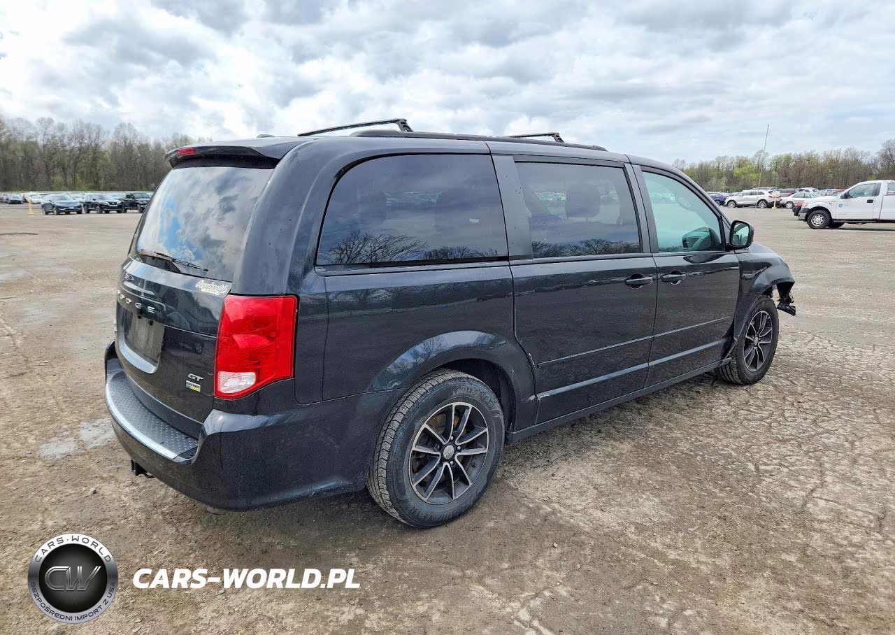 2017 Dodge Grand Caravan Gt VIN:2C4RDGEG5HR824989 - 3