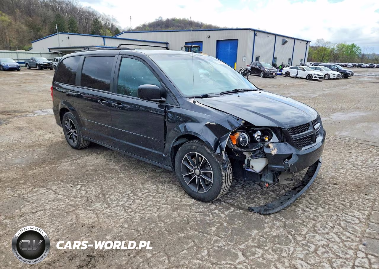 2017 Dodge Grand Caravan Gt VIN:2C4RDGEG5HR824989 - 4