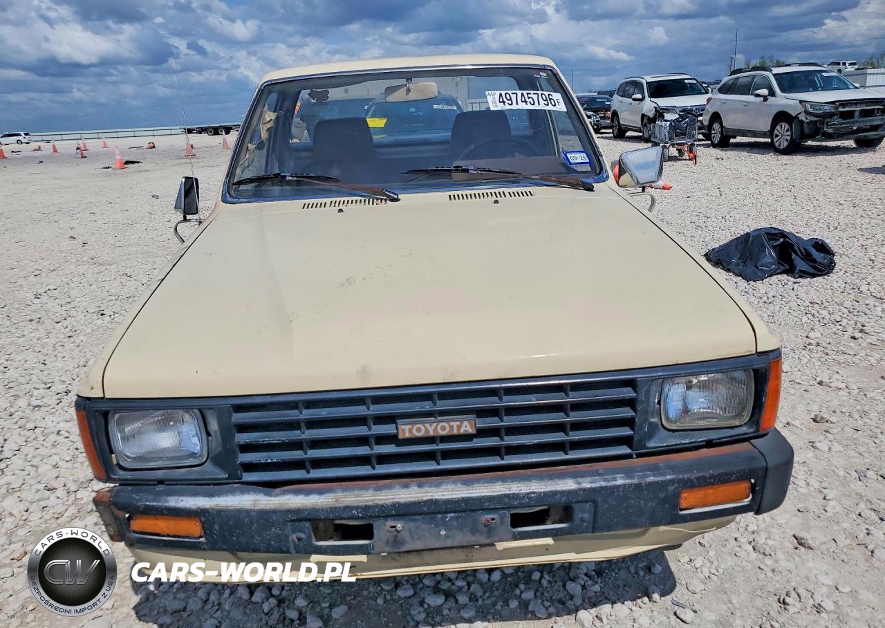 1984 Toyota Pickup Base VIN:JT4RN55R9E0046284 - 5