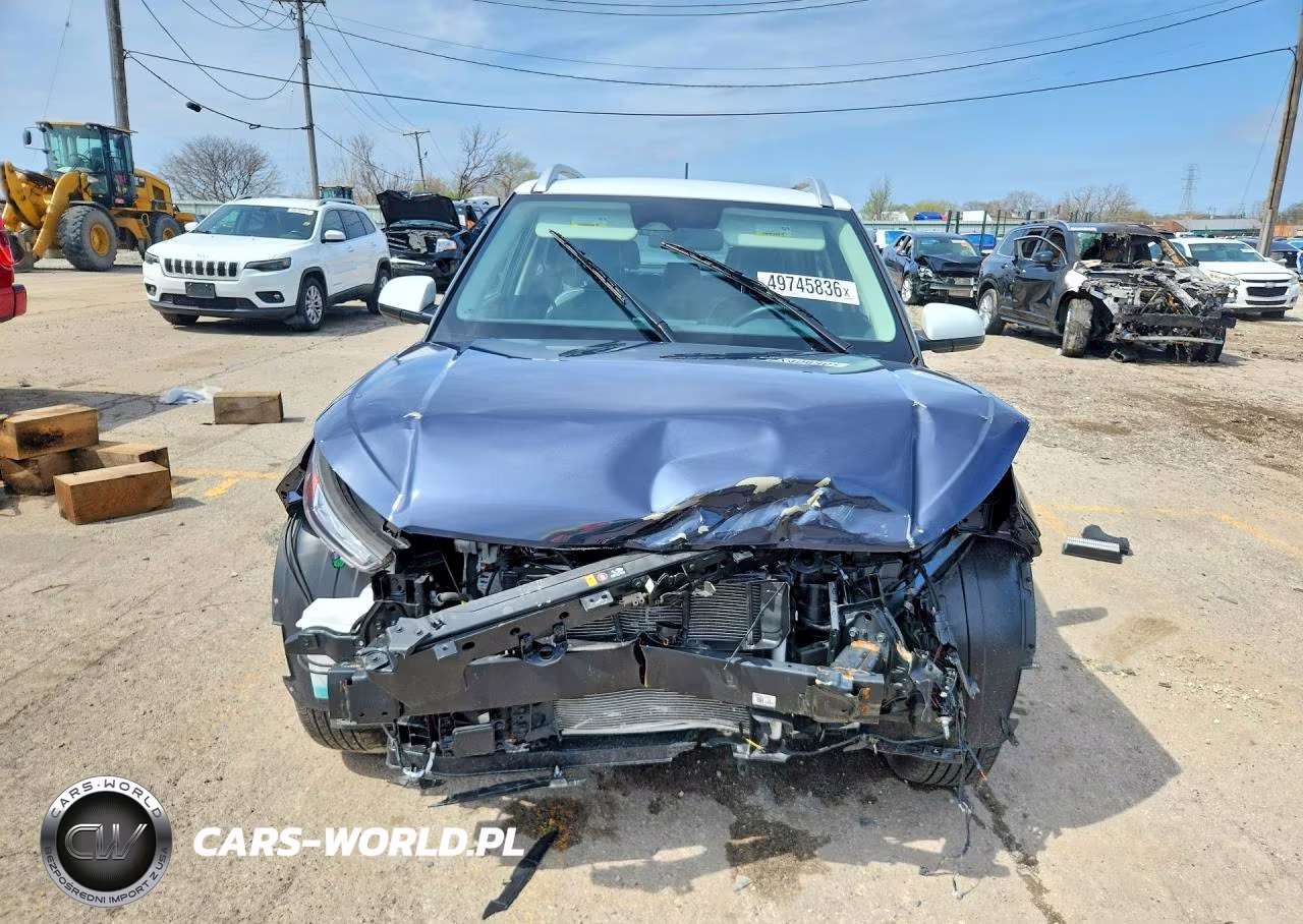 2025 Hyundai Venue Limited VIN:KMHRC8A33SU361784 - 5