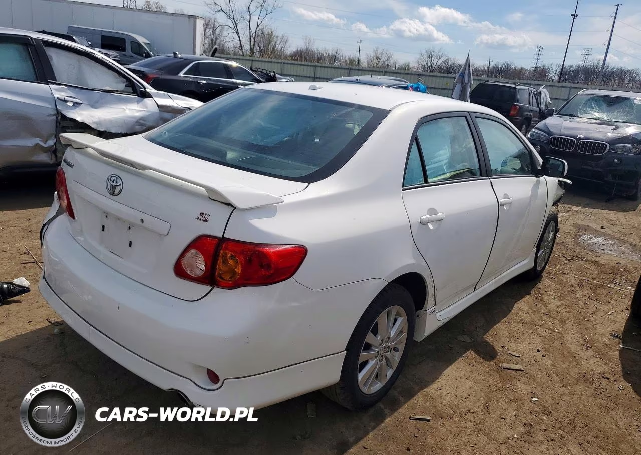 2010 Toyota Corolla S VIN:2T1BU4EE7AC423724 - 3