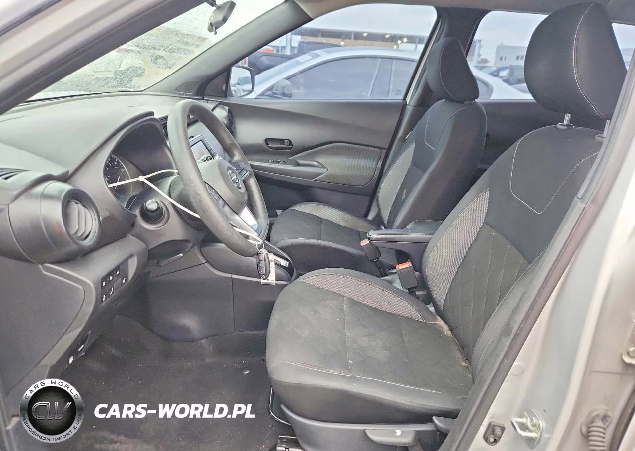2020 Nissan Kicks S VIN:3N1CP5BV6LL504352 - 7