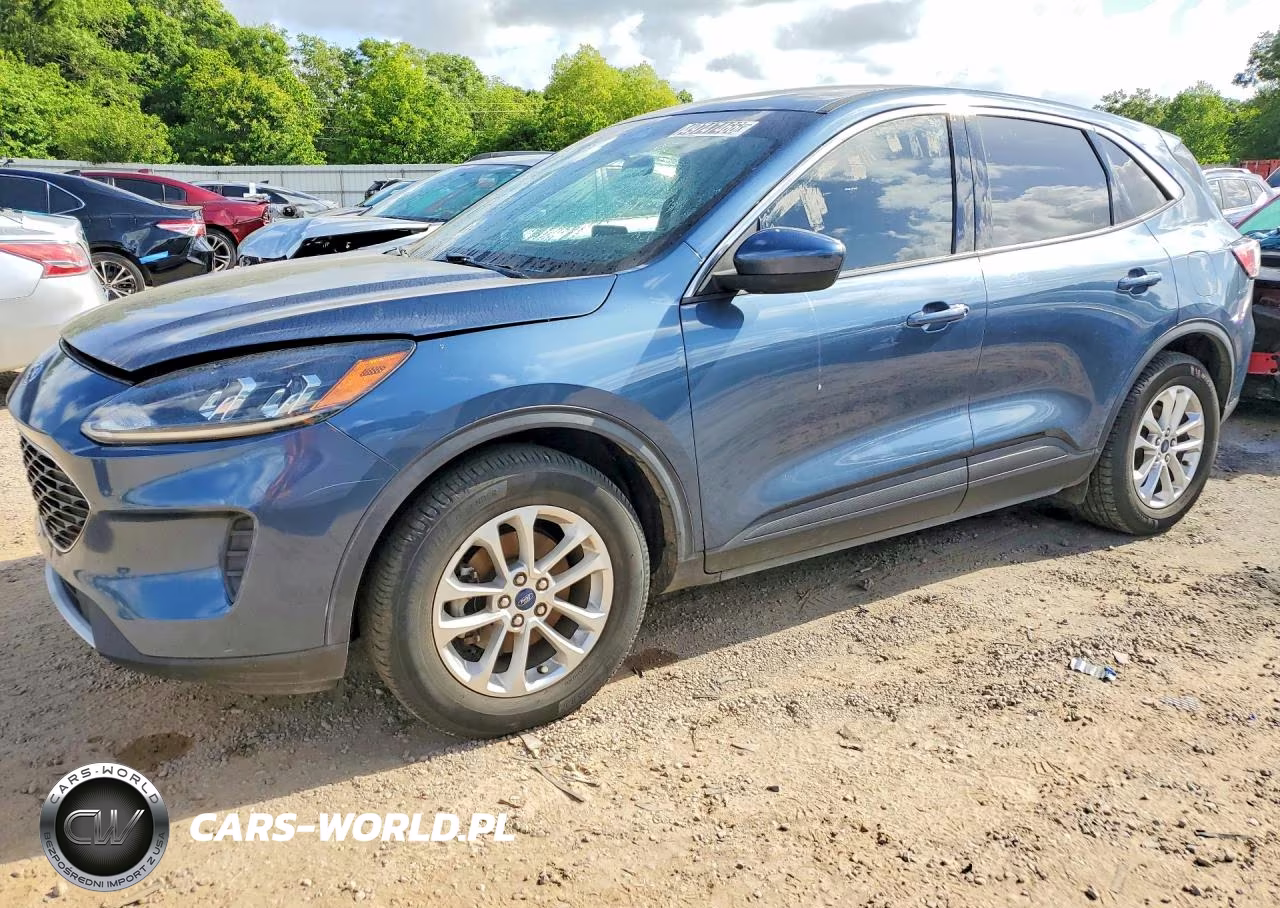 2020 Ford Escape Se