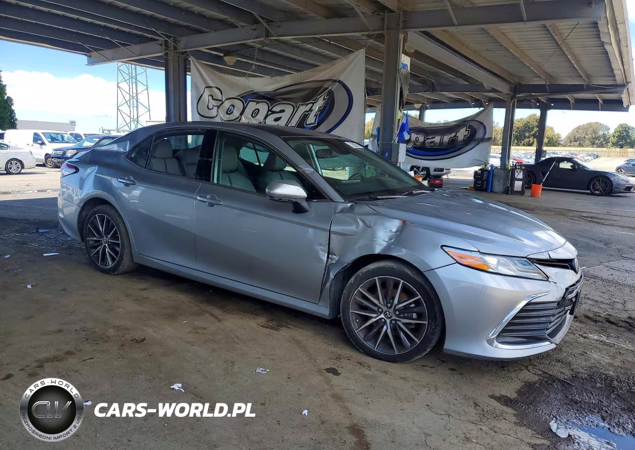 2022 Toyota Camry Xle VIN:4T1F31AK8NU599748 - 4