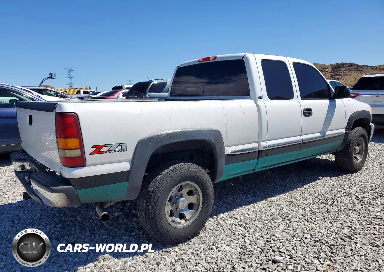2001 GMC New Sierra K1500 VIN:2GTEK19T811245850 - 3
