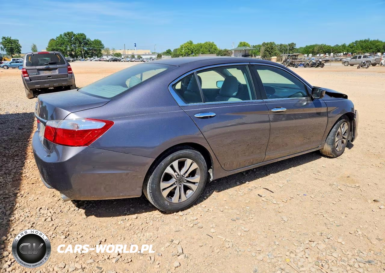 2014 Honda Accord Lx VIN:1HGCR2F32EA112334 - 3