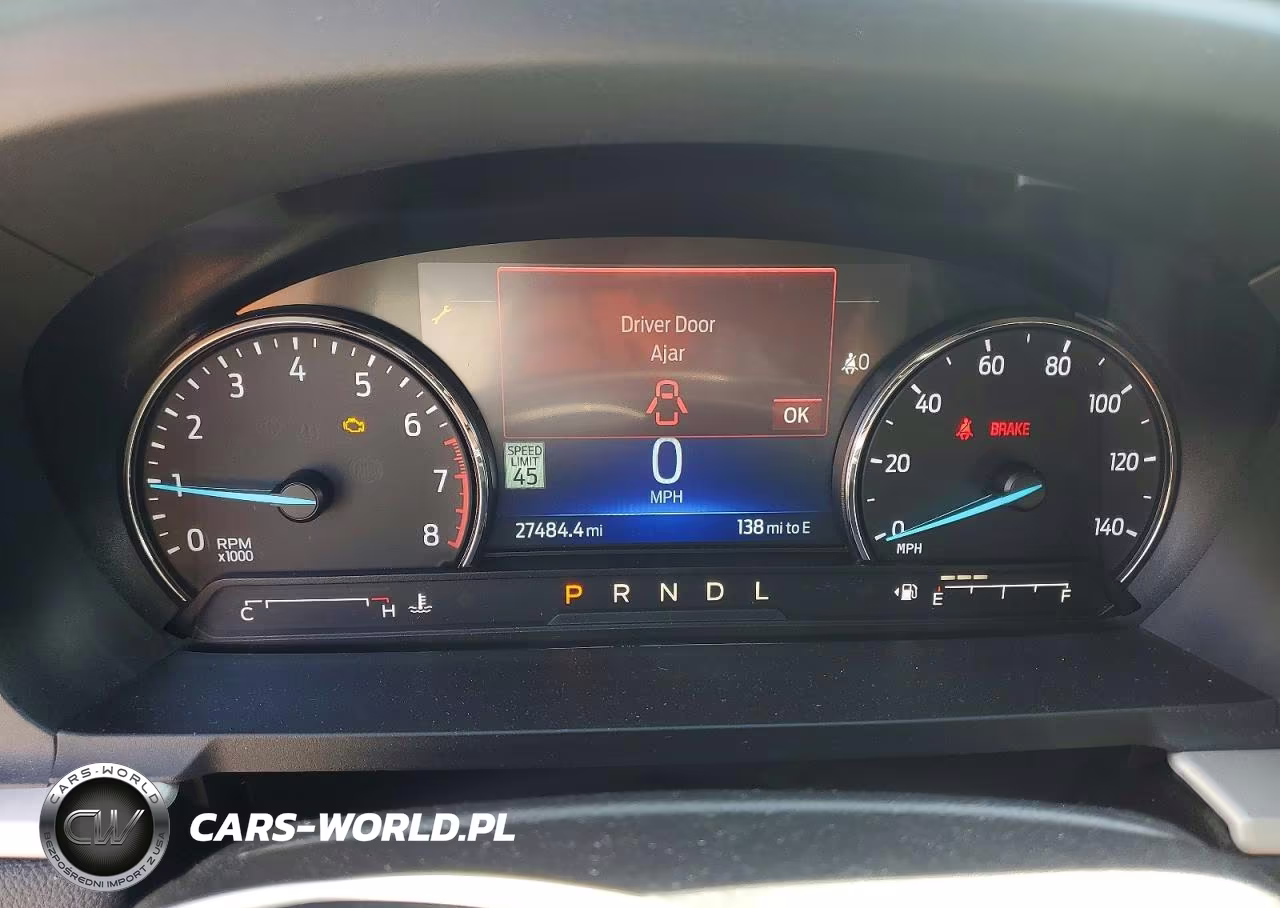 2024 Ford Explorer Xlt VIN:1FMSK8DH1RGA20498 - 9