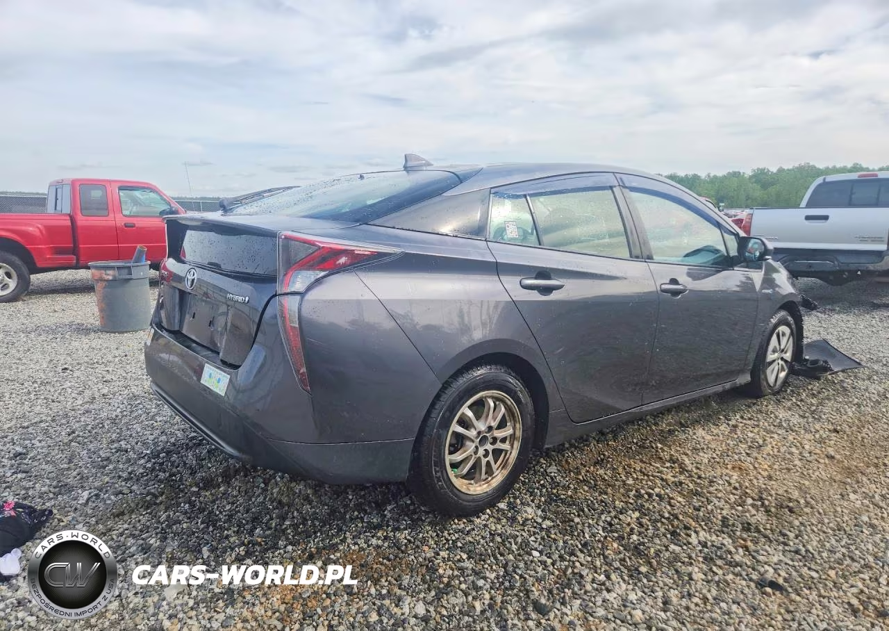 2016 Toyota Prius Four VIN:JTDKARFU2G3003320 - 3