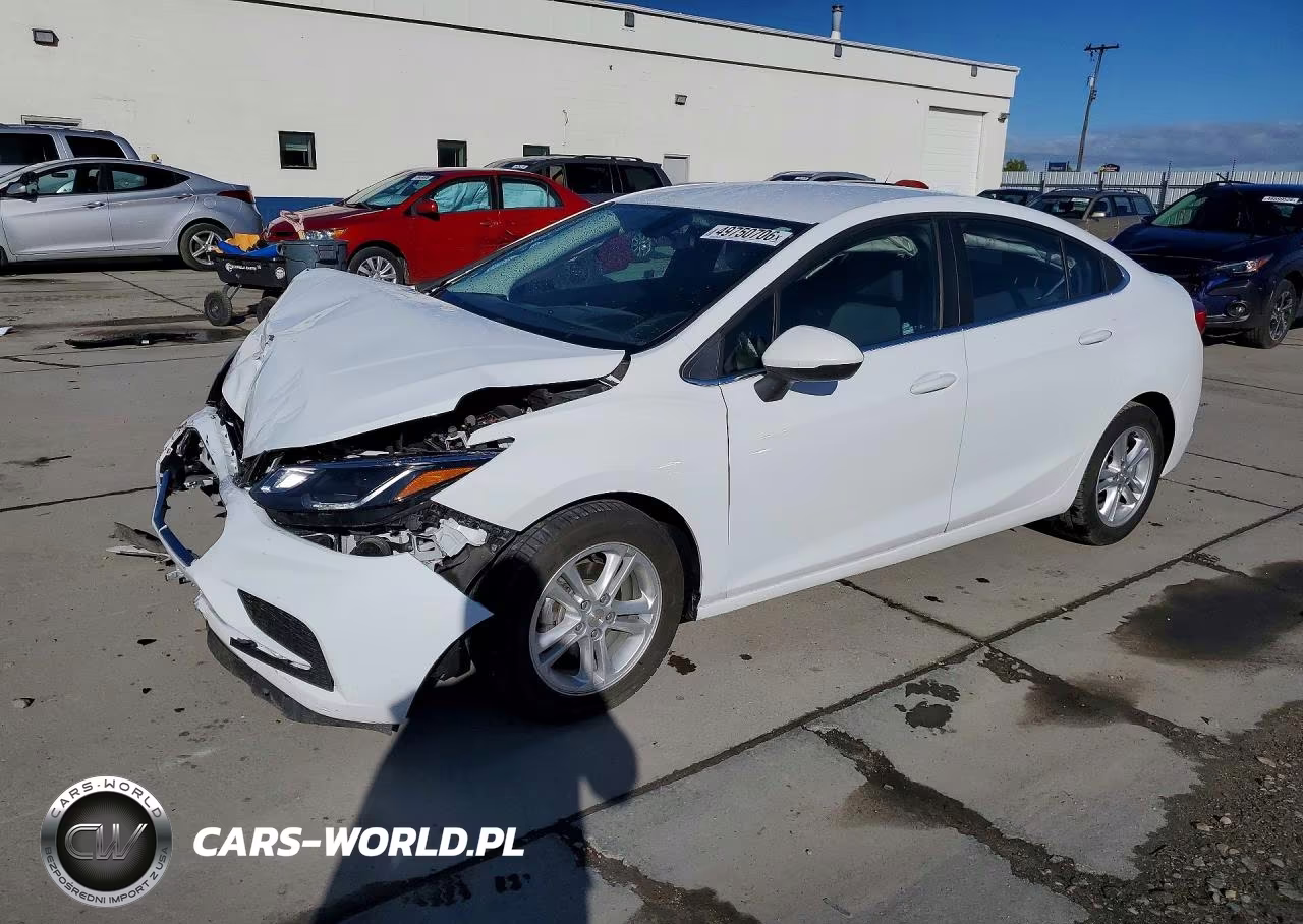 2018 Chevrolet Cruze Lt – zdjęcie 1 z 12