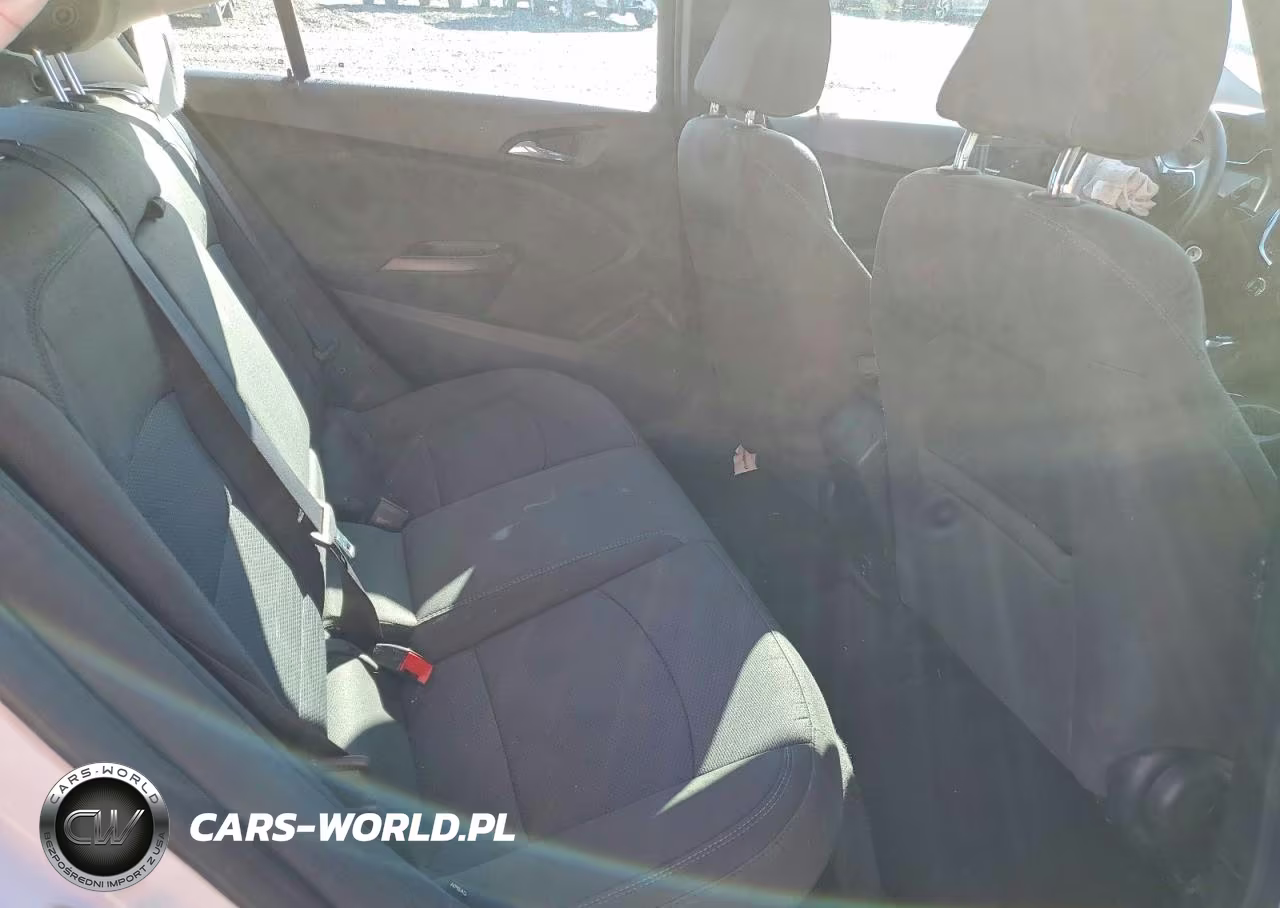 2018 Chevrolet Cruze Lt VIN:1G1BE5SM5J7180844 - 10