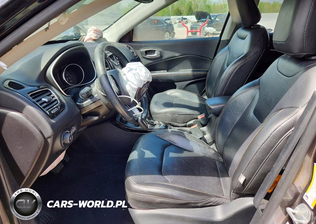 2019 Jeep Compass Limited VIN:3C4NJDCB6KT666244 - 7