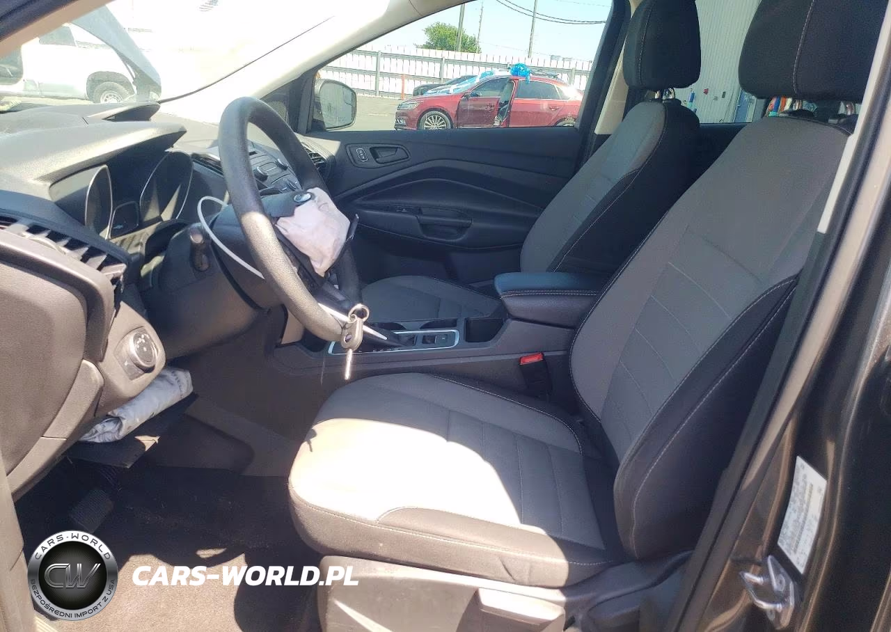 2017 Ford Escape S VIN:1FMCU0F70HUD35409 - 7