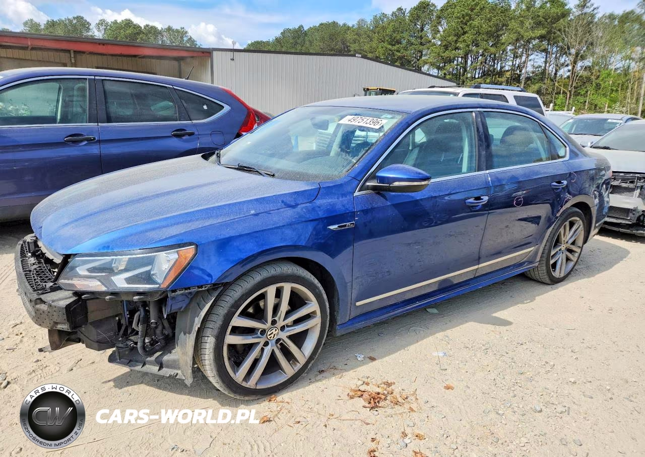 2017 Volkswagen Passat R-Line