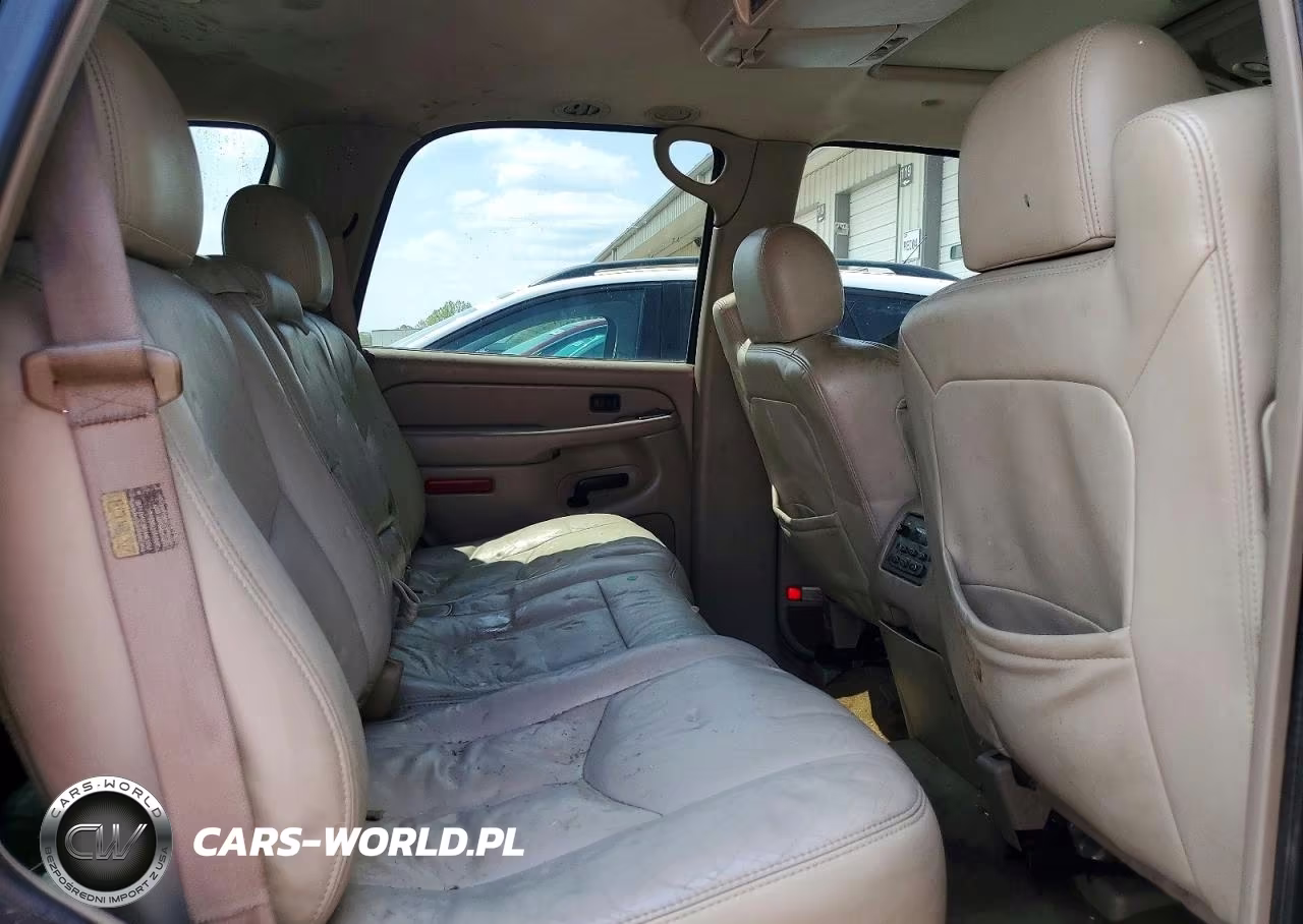2004 Chevrolet Tahoe K1500 VIN:1GNEK13Z24J239718 - 11