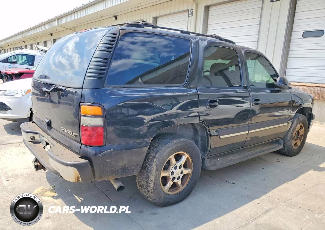 2004 Chevrolet Tahoe K1500 VIN:1GNEK13Z24J239718 - 3