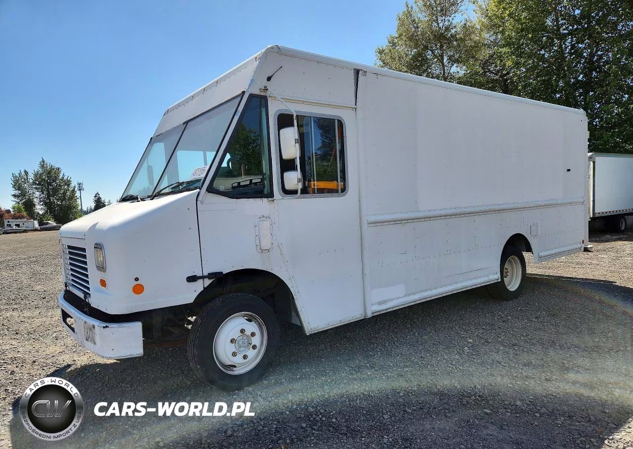2016 Freightliner Chassis M Line Walk-In Van