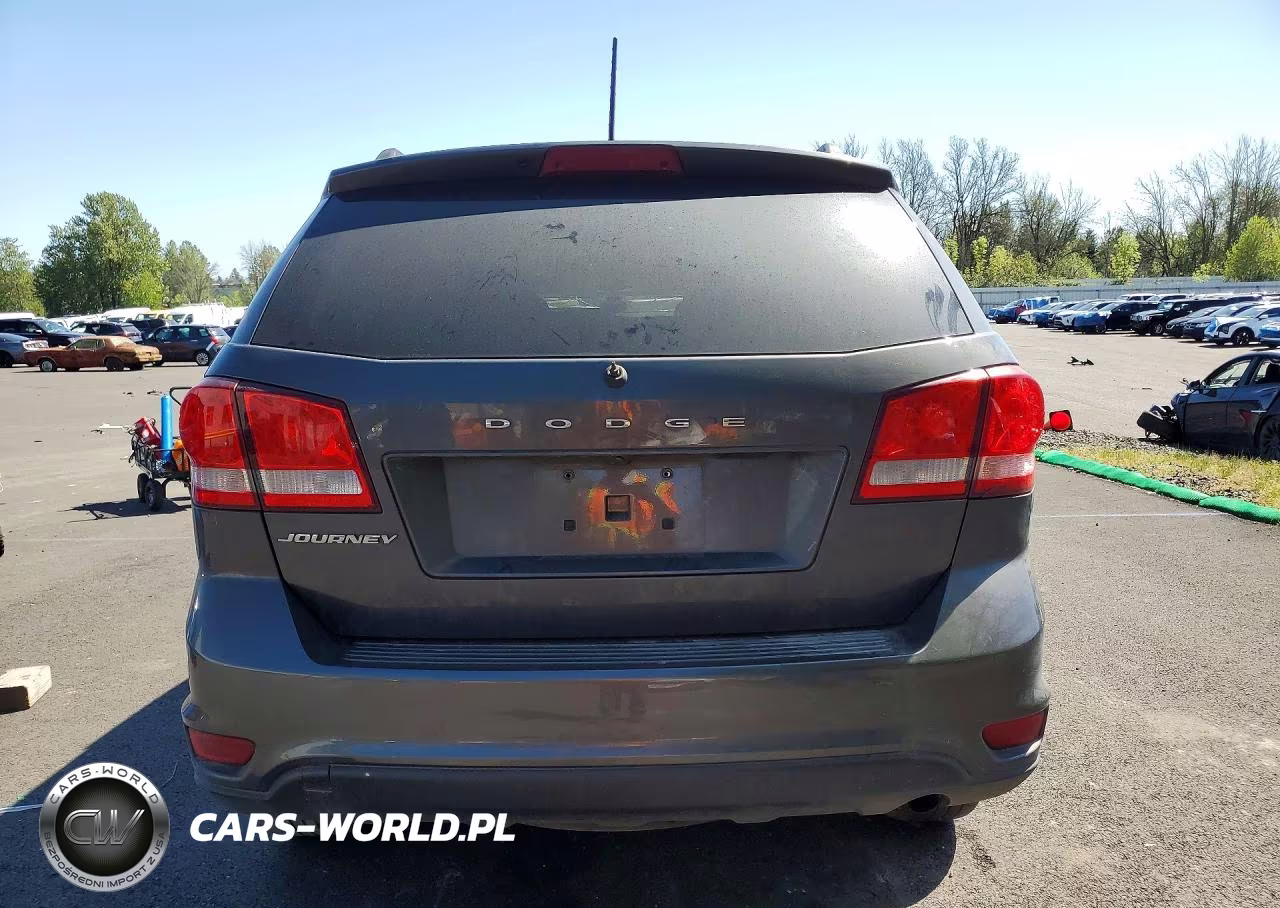 2019 Dodge Journey Se VIN:3C4PDCBB6KT719083 - 6