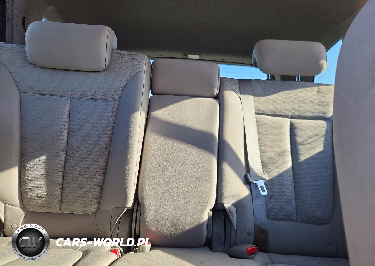 2009 Hyundai Santa Fe Gls VIN:5NMSG13D09H300062 - 10