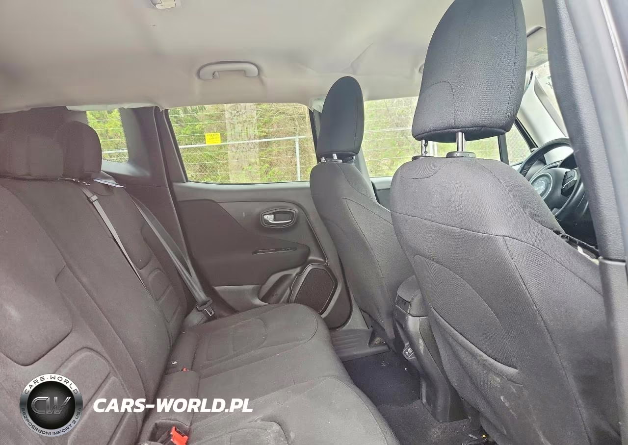 2020 Jeep Renegade Latitude VIN:ZACNJABB6LPL86863 - 10