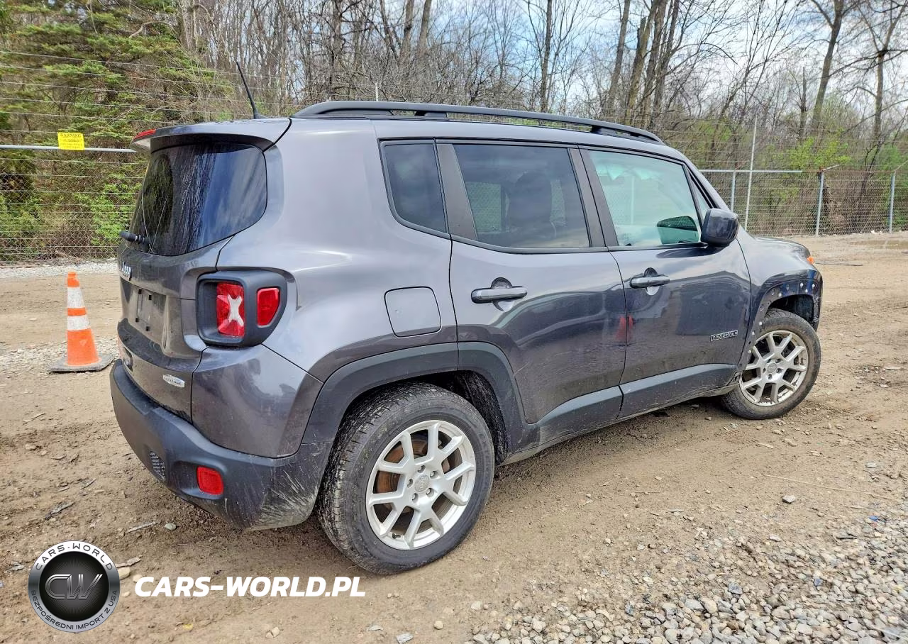 2020 Jeep Renegade Latitude VIN:ZACNJABB6LPL86863 - 3