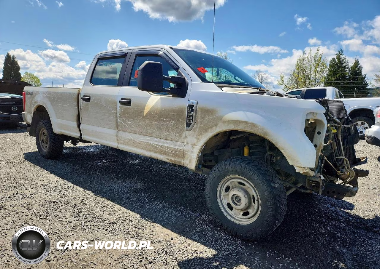 2018 Ford F250 Super Duty VIN:1FT7W2B69JEB52597 - 4