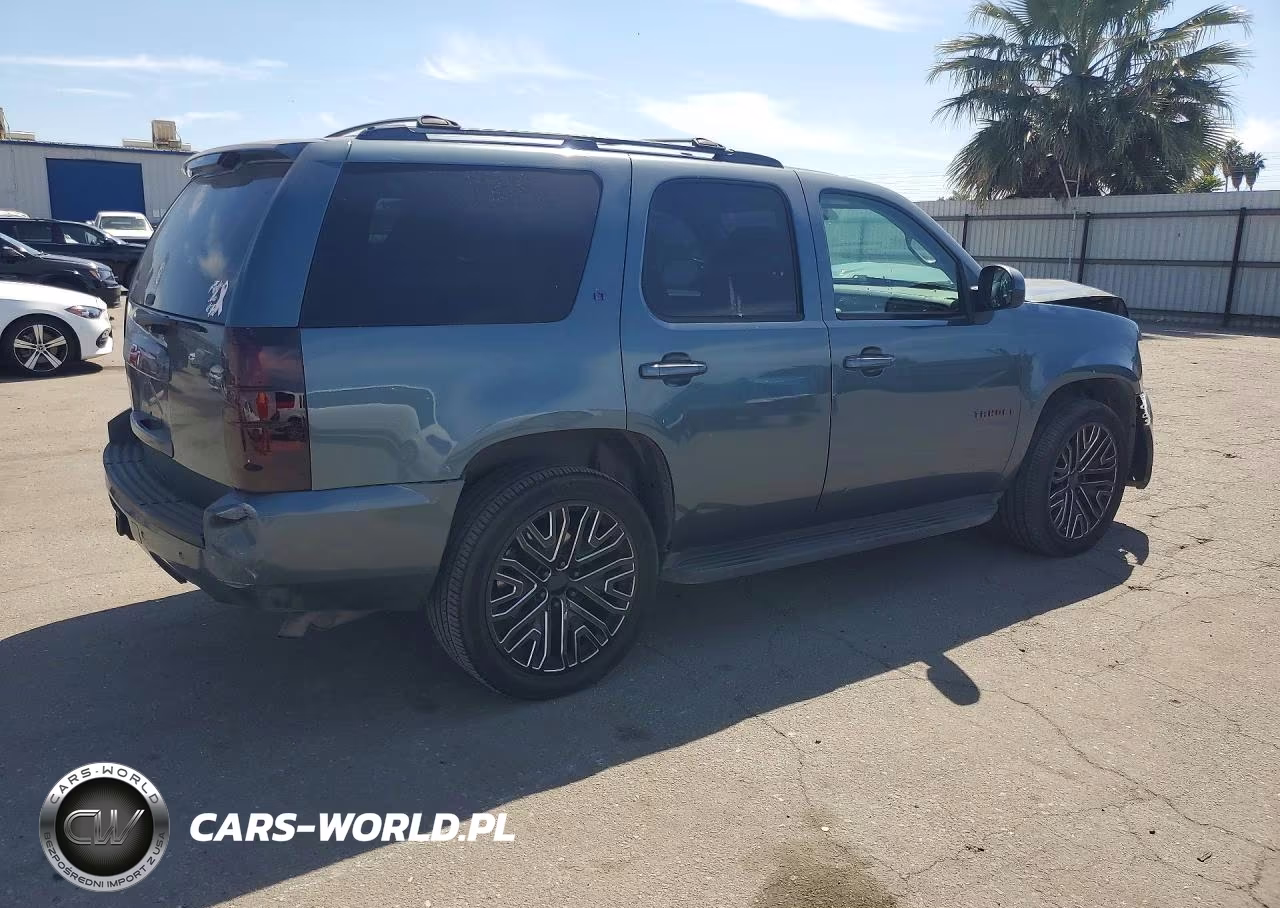 2009 Chevrolet Tahoe C1500 Lt VIN:1GNEC23379R269255 - 3