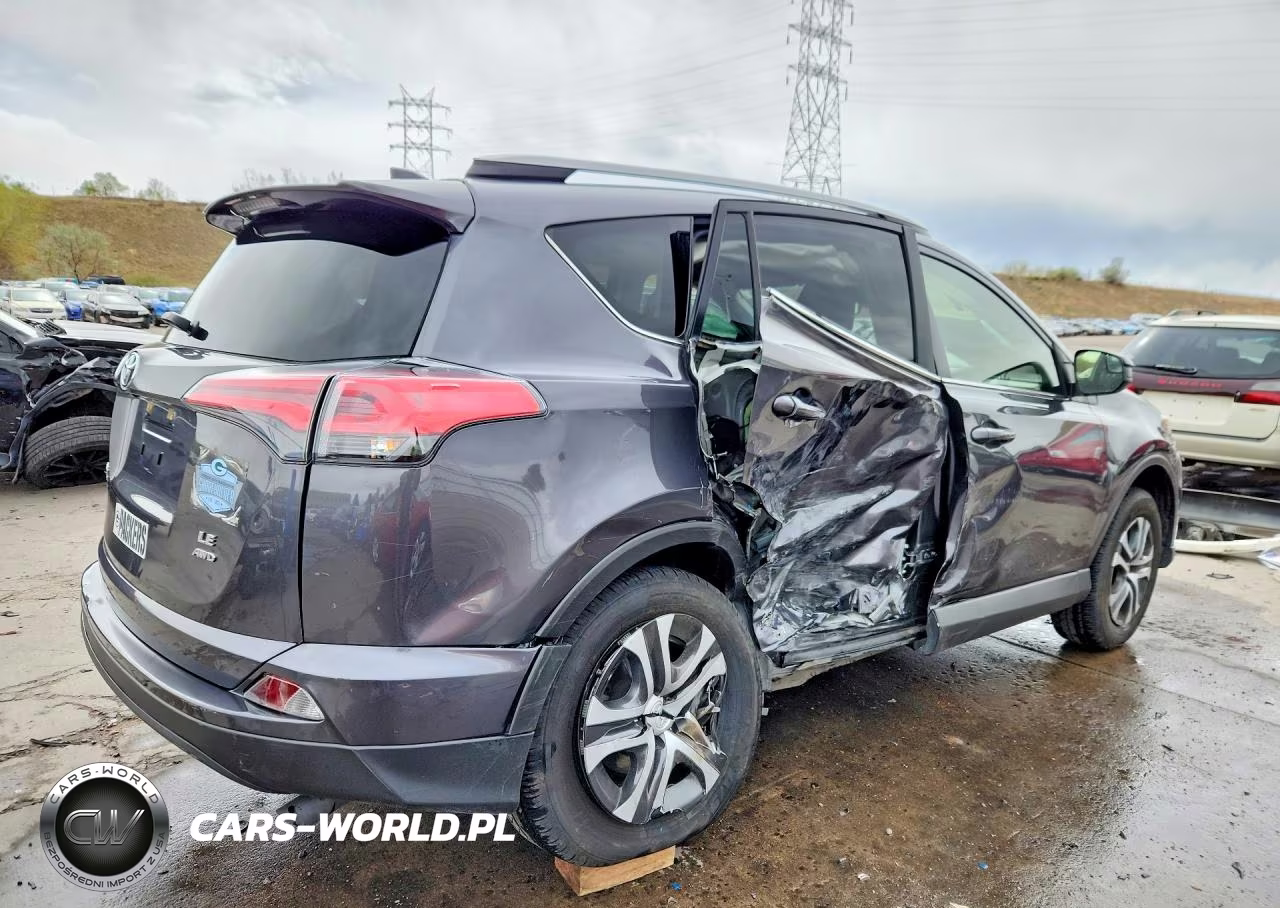 2017 Toyota Rav4 Le VIN:JTMBFREV1HJ118807 - 3