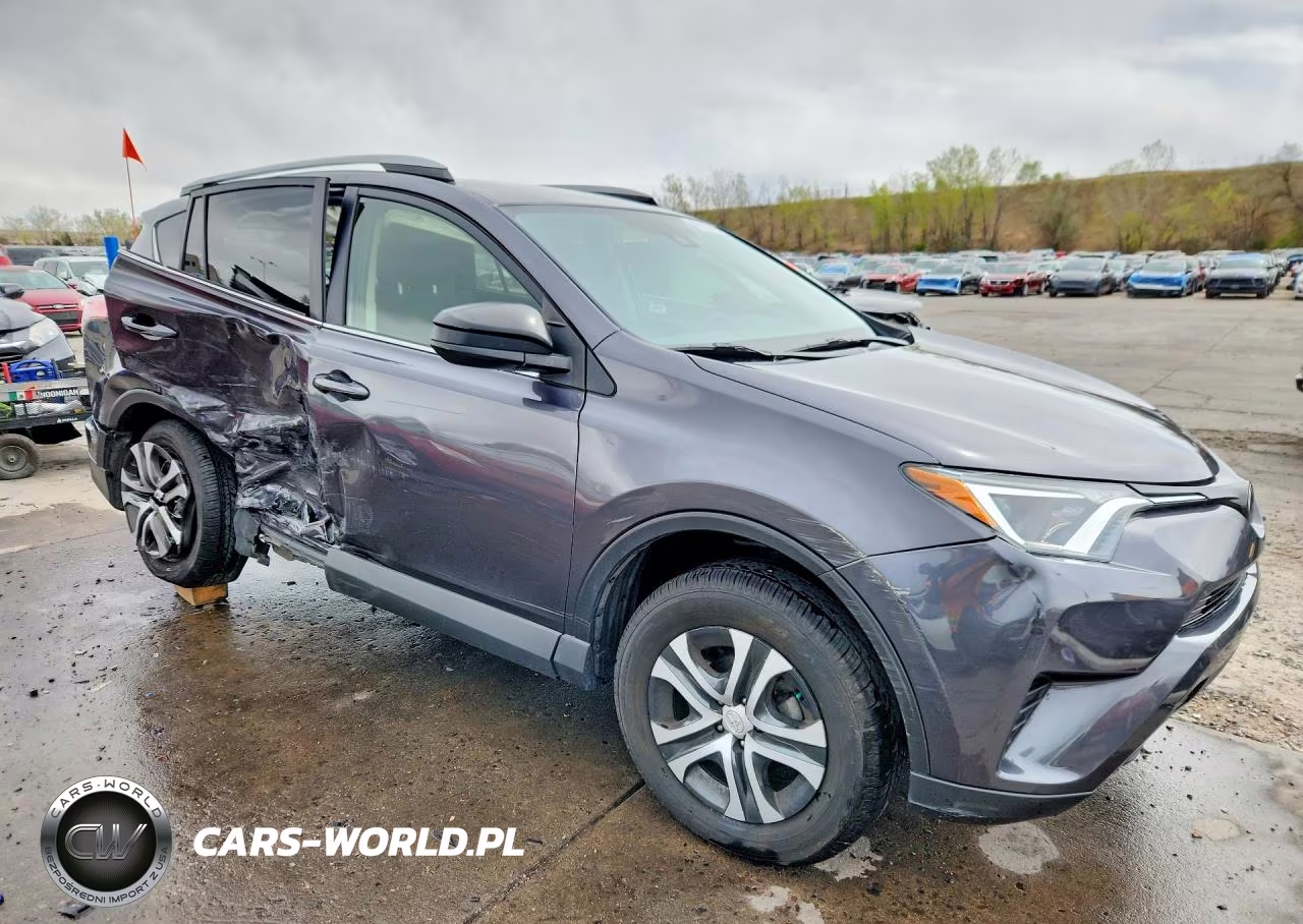 2017 Toyota Rav4 Le VIN:JTMBFREV1HJ118807 - 4
