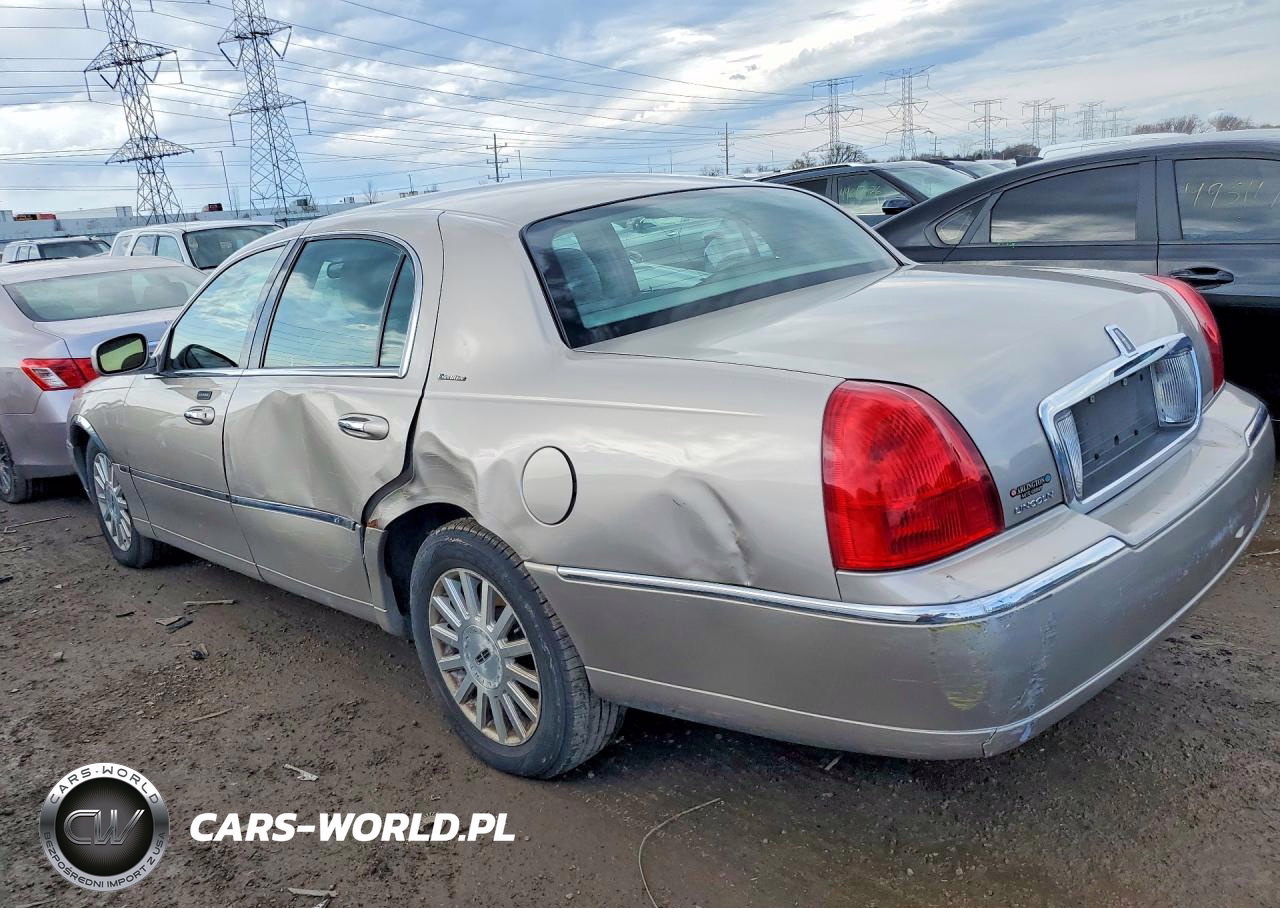 2004 Linc Town Car VIN:1LNHM81W33Y626894 - 2