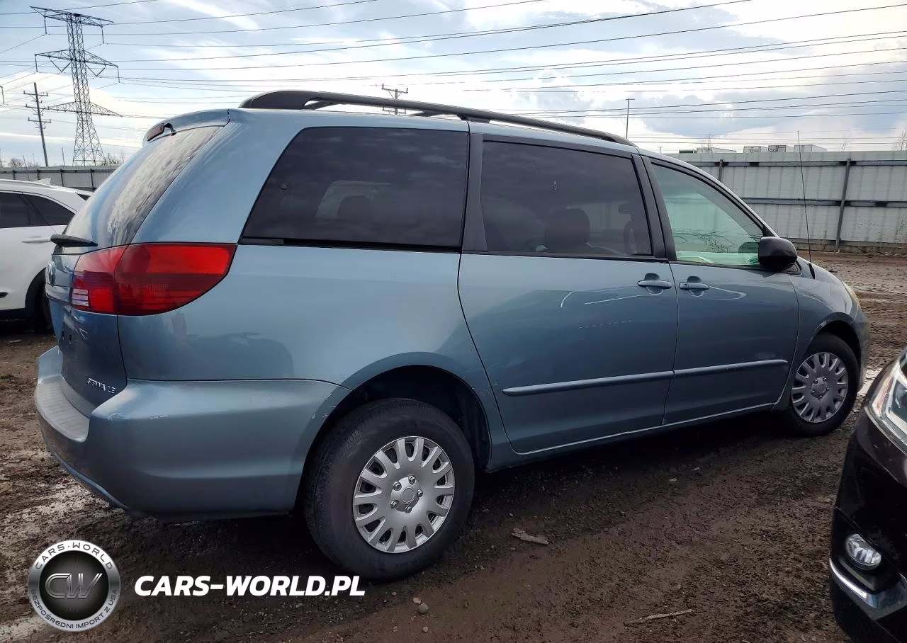 2005 Toyota Sienna Le 7 Passenger VIN:5TDZA23CX5S267706 - 3