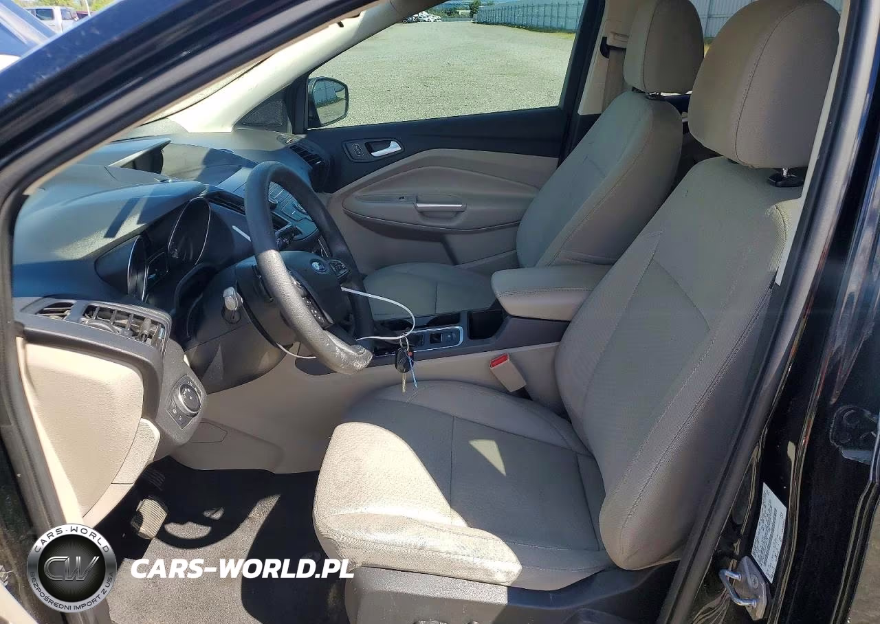 2017 Ford Escape Se VIN:1FMCU0GD2HUC80773 - 7