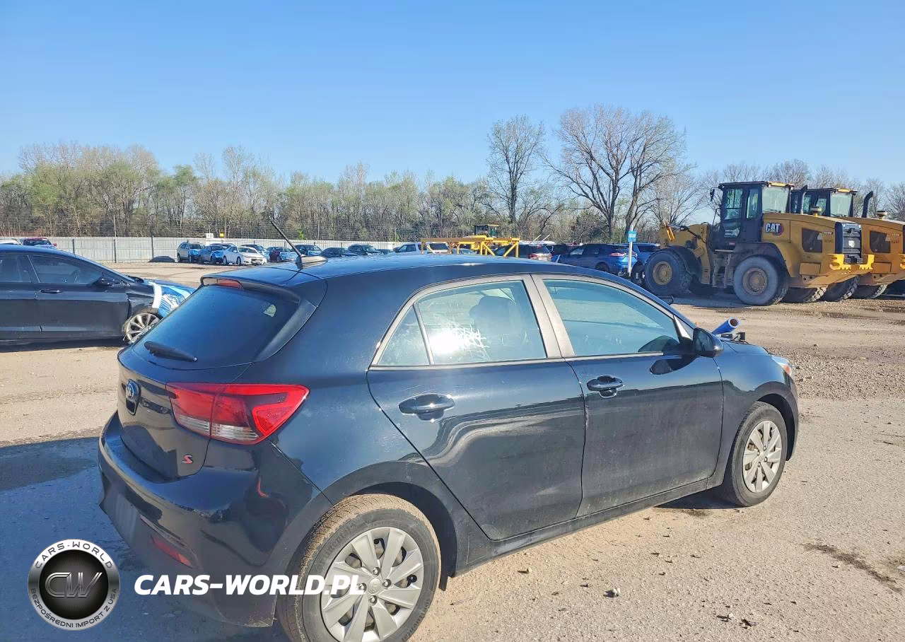2020 Kia Rio 5-Door S VIN:3KPA25AD3LE333821 - 3