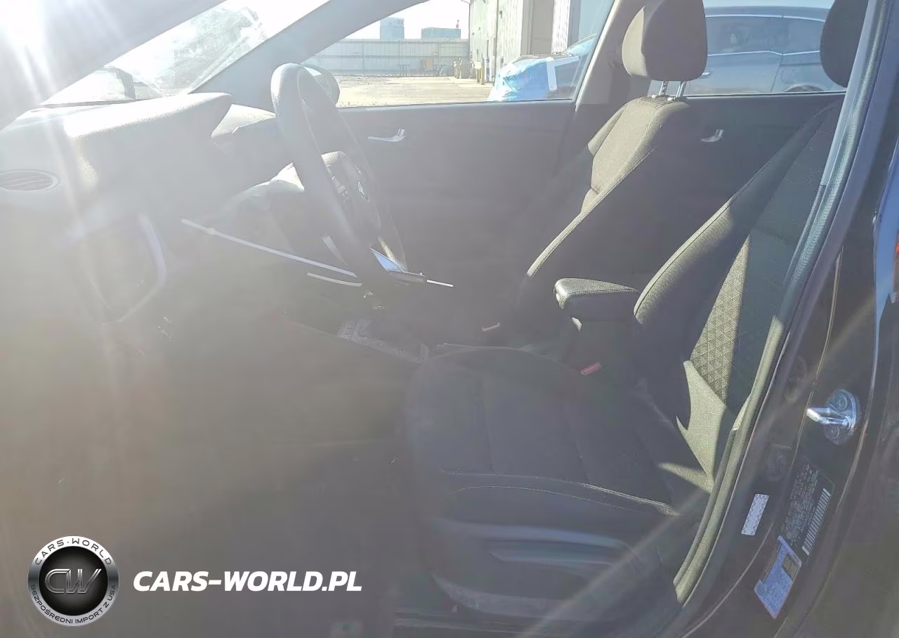 2020 Kia Rio 5-Door S VIN:3KPA25AD3LE333821 - 7