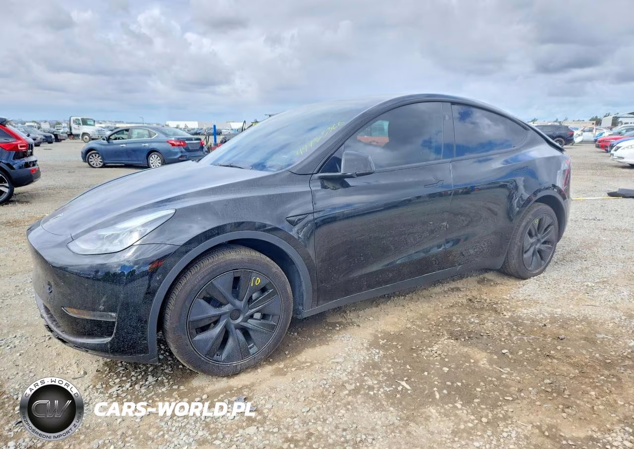 2025 Tesla Model Y – zdjęcie 1 z 12