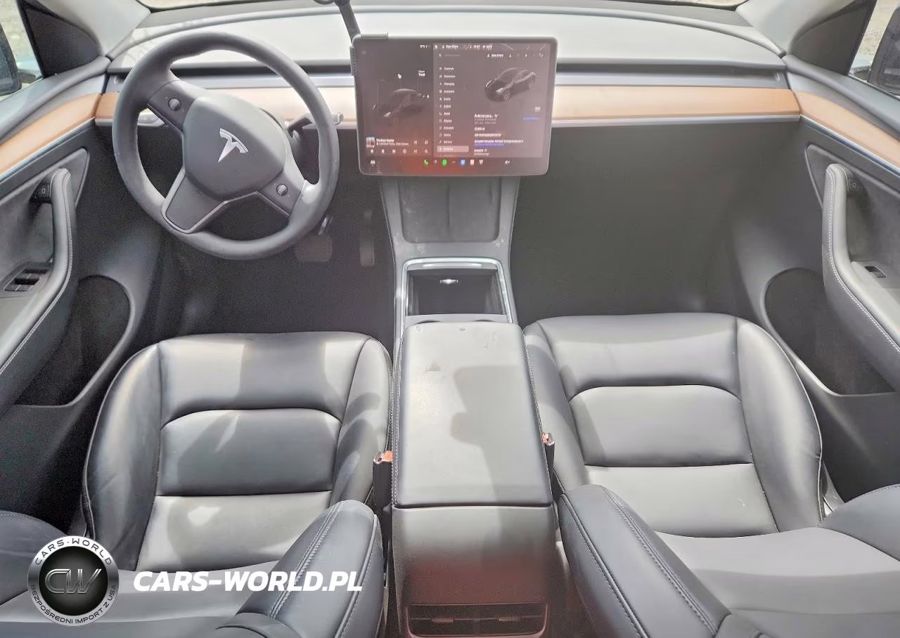 2025 Tesla Model Y VIN:7SAYGAEE8SF259710 - 8