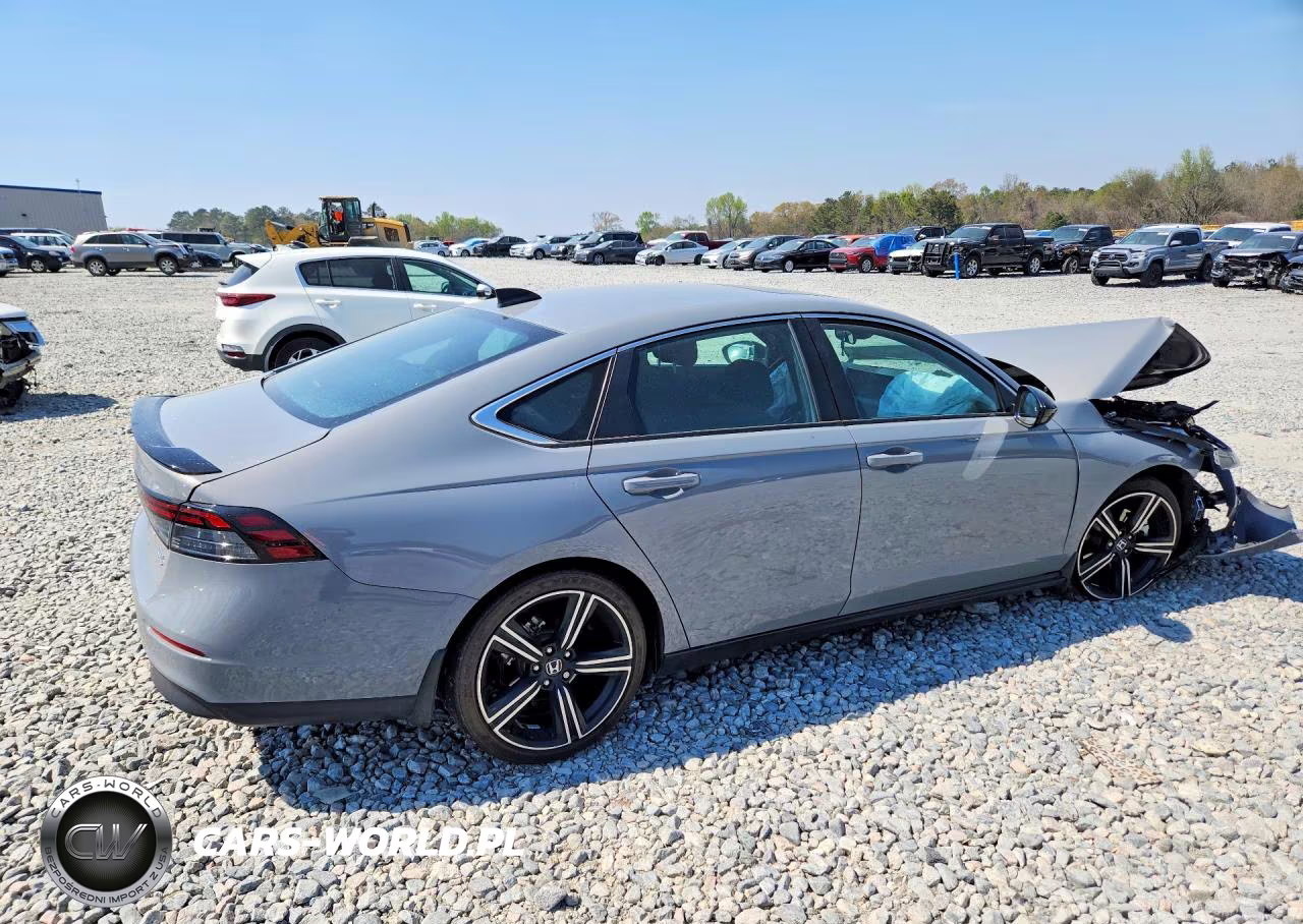 2024 Honda Accord Hybrid Sport VIN:1HGCY2F58RA072738 - 3