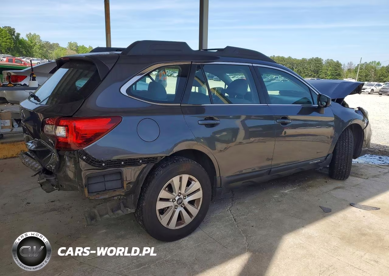2018 Subaru Outback 2.5I VIN:4S4BSAAC9J3271930 - 3