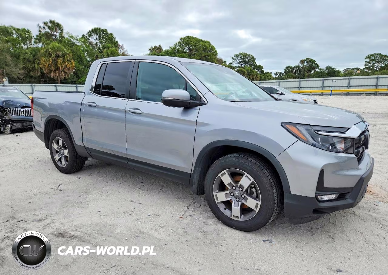2024 Honda Ridgeline Rtl VIN:5FPYK3F59RB004748 - 4