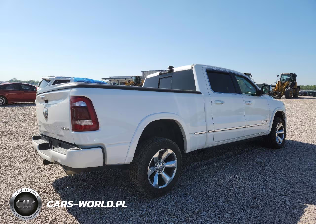 2021 Ram 1500 Limited VIN:1C6SRFPT7MN635671 - 3
