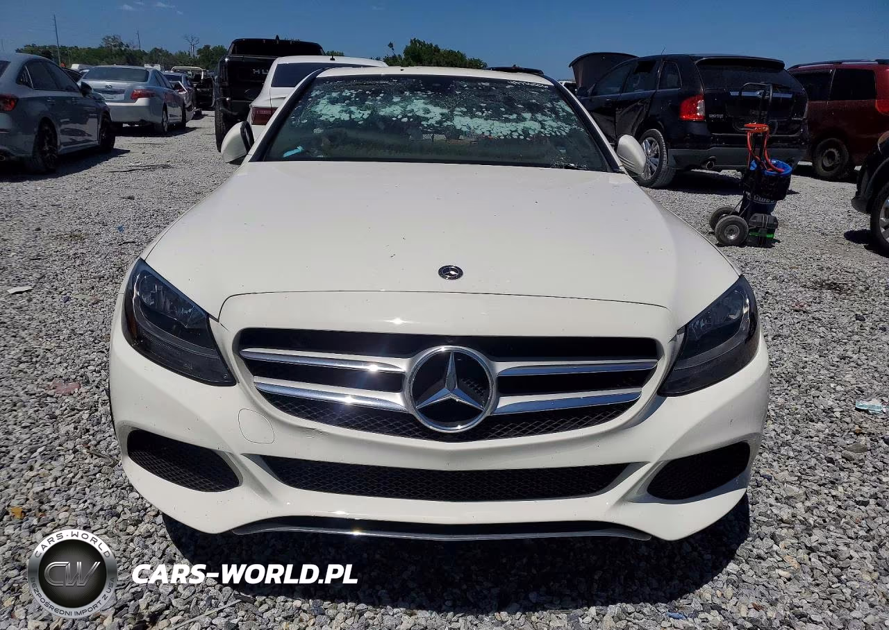 2018 Mercedes-Benz C 300 VIN:55SWF4JB3JU272785 - 5