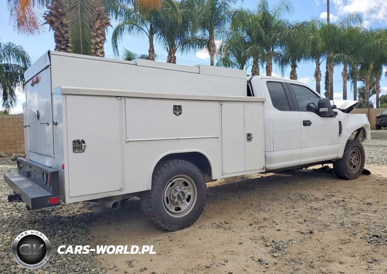 2022 Ford F350 Super Duty VIN:1FD8X3E64NEE94642 - 3