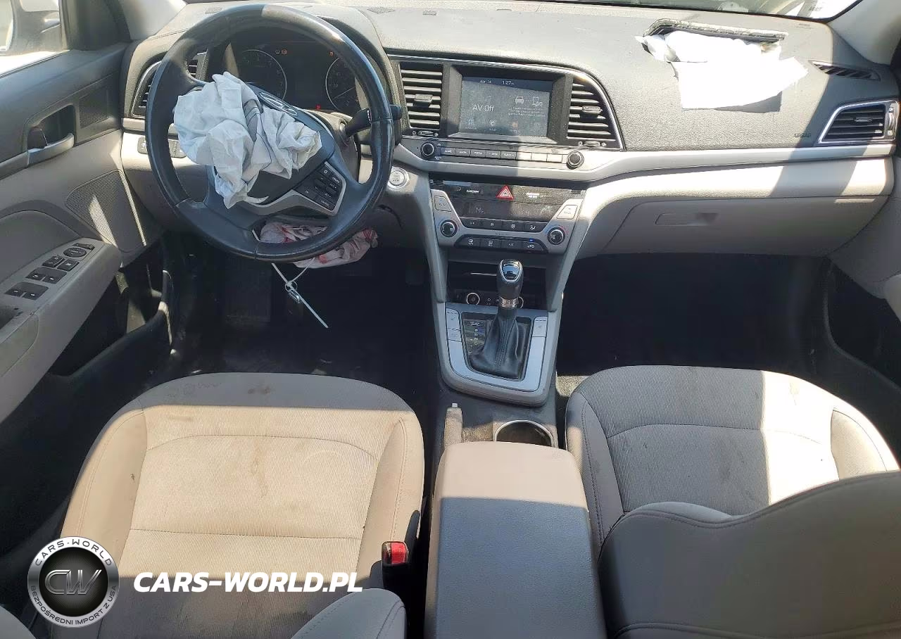 2018 Hyundai Elantra Value Edition VIN:5NPD84LF9JH389825 - 8