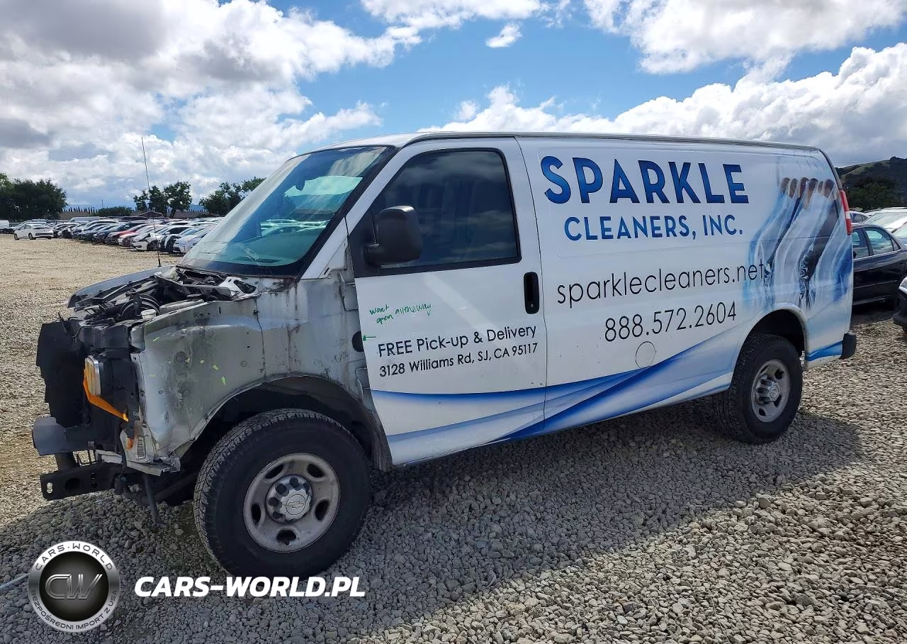 2017 Chevrolet Express 2500 Cargo Delivery Van