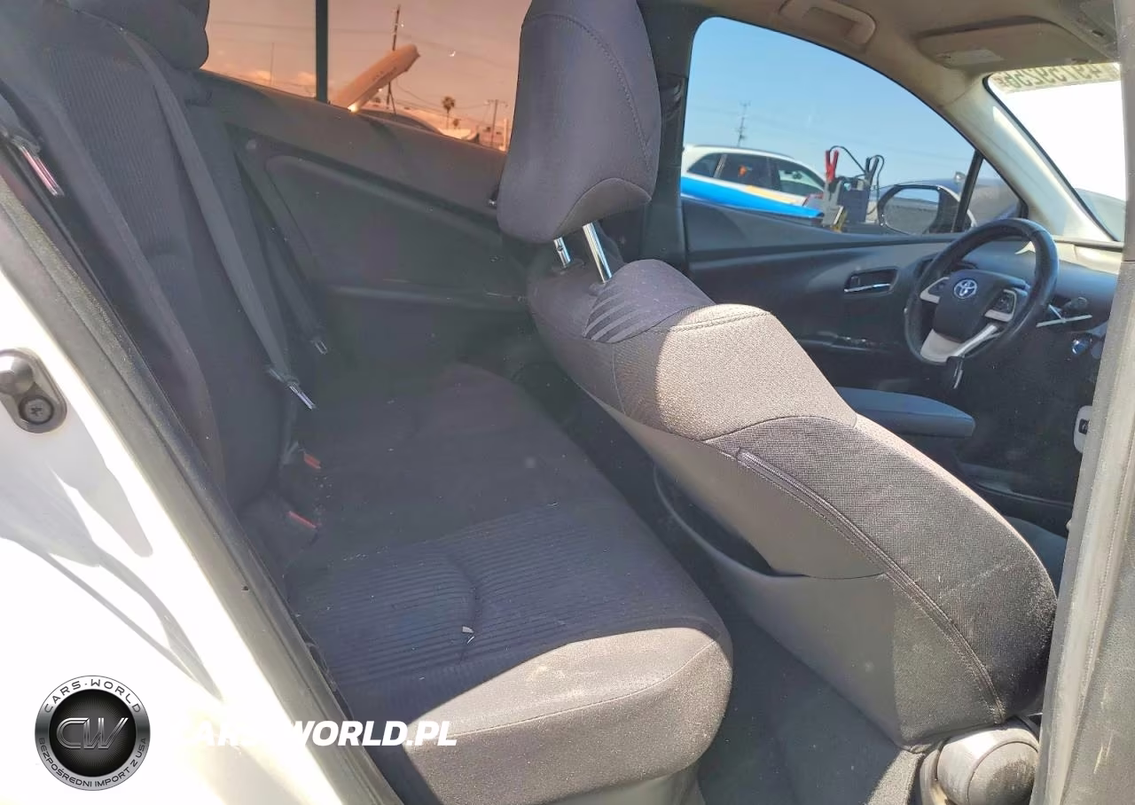 2017 Toyota Prius Two VIN:JTDKBRFU6H3574923 - 10