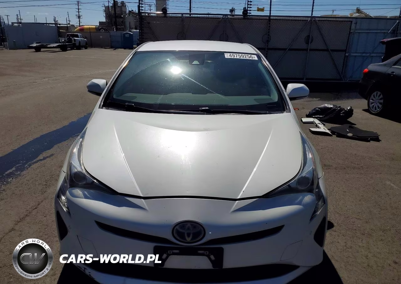 2017 Toyota Prius Two VIN:JTDKBRFU6H3574923 - 5