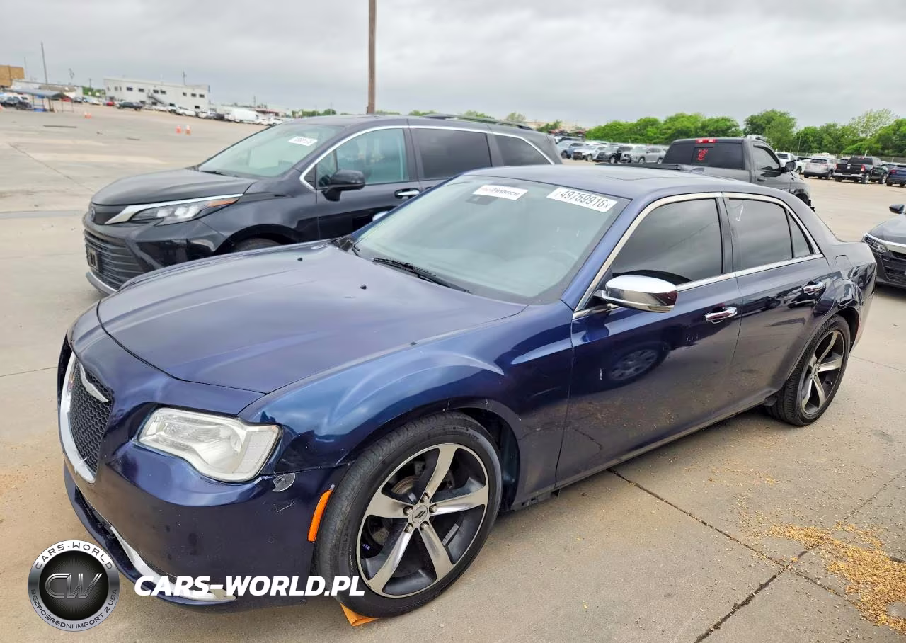 2017 Chrysler 300C
