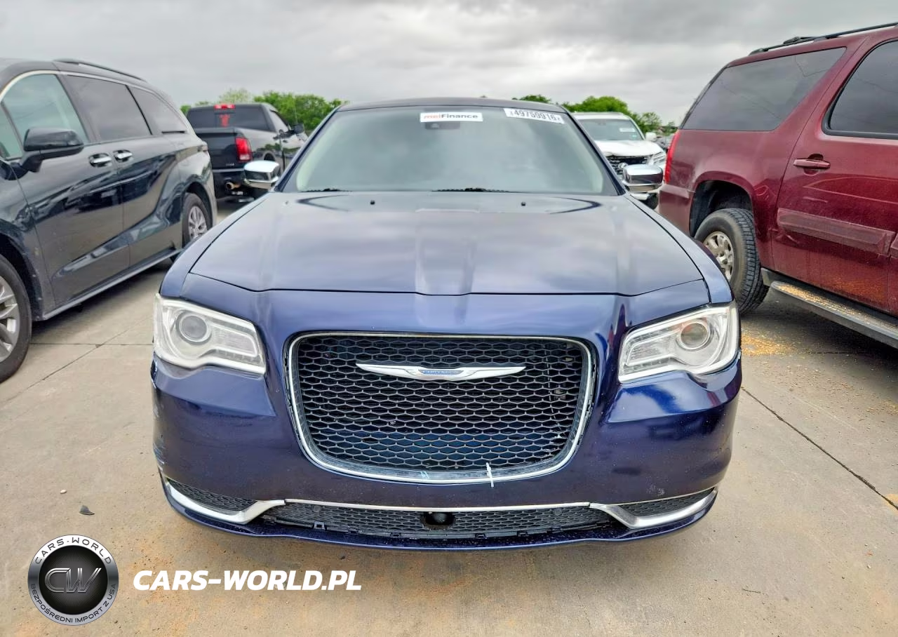 2017 Chrysler 300C VIN:2C3CCAEG8HH579766 - 5