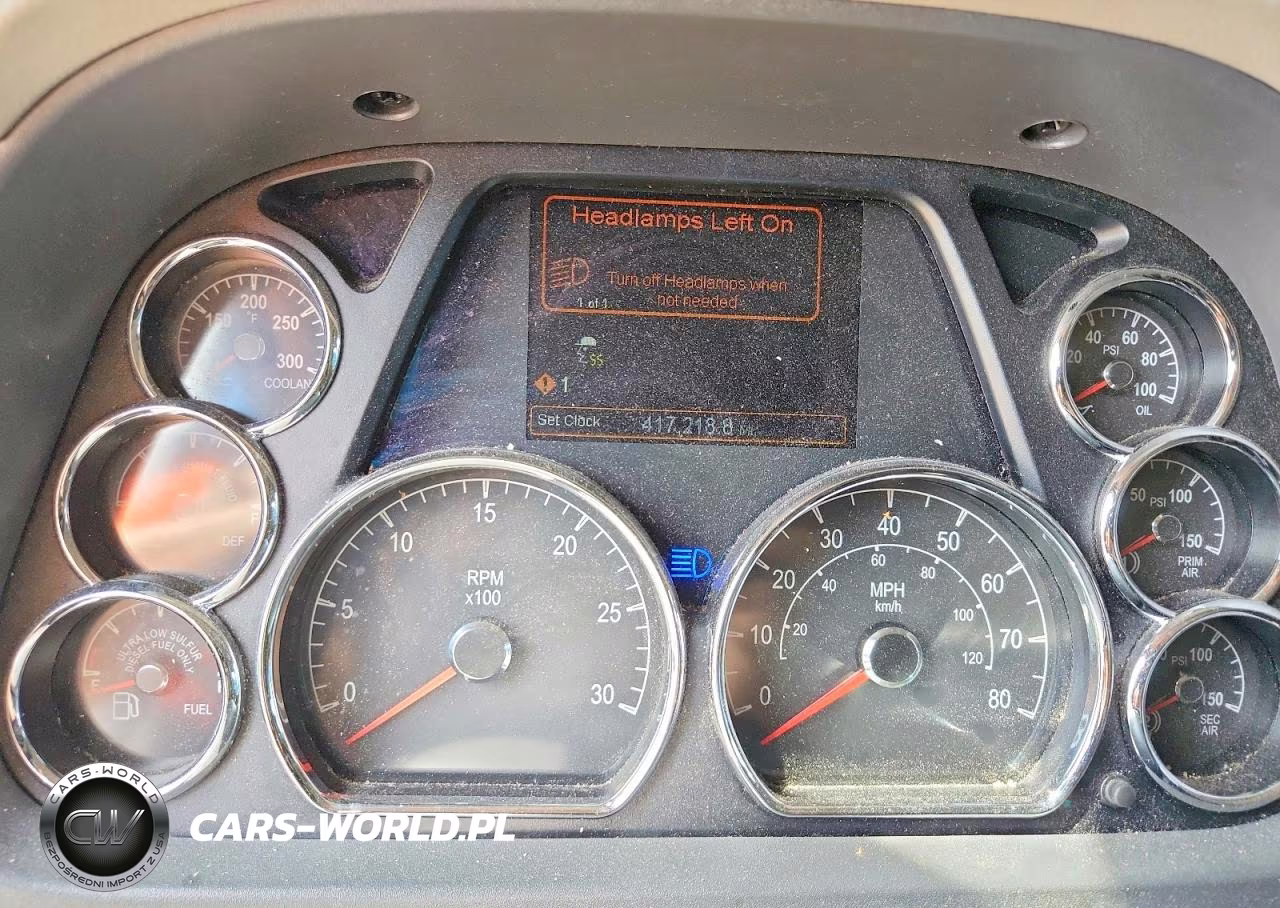 2021 Peterbilt 579 Semi Truck VIN:1XPBDP9X7MD718132 - 8